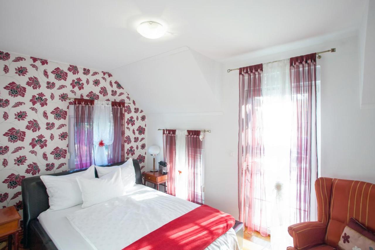 Vila Rosa Vukovar B&B 외부 사진